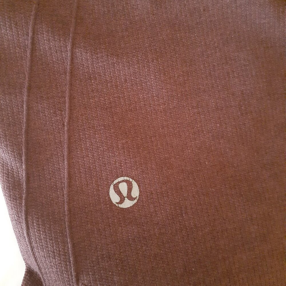 Lululemon In The Flow Crop II - Picture 4 of 14